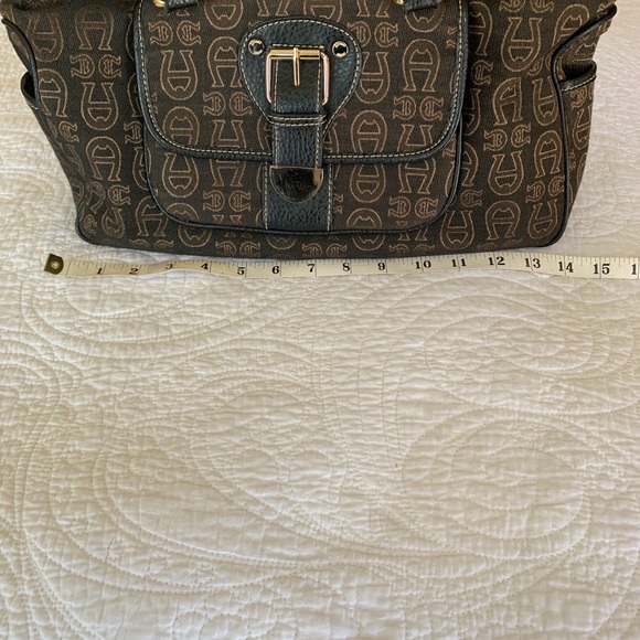 Ettiene Aigner hand bag - Picture 5 of 10